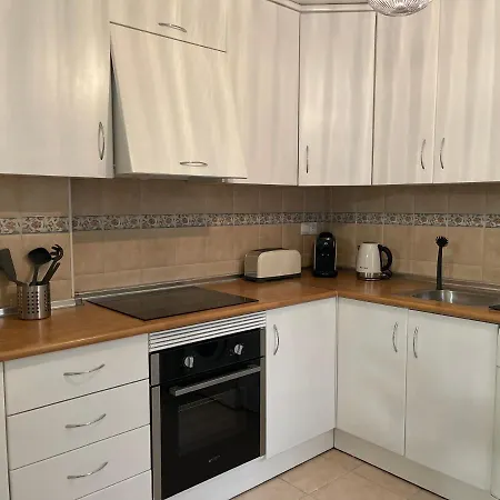 Three Bedroom With Pool In *