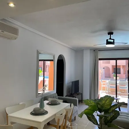 Three Bedroom With Pool In Apartment