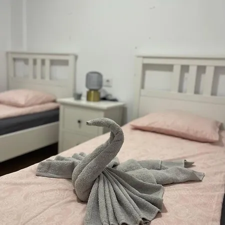 Three Bedroom With Pool In *